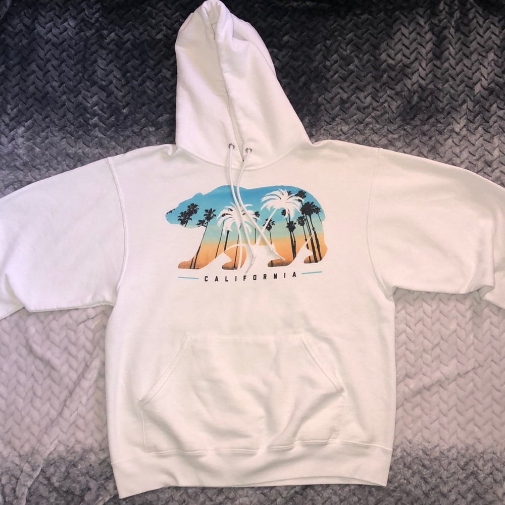 white sweatshirt